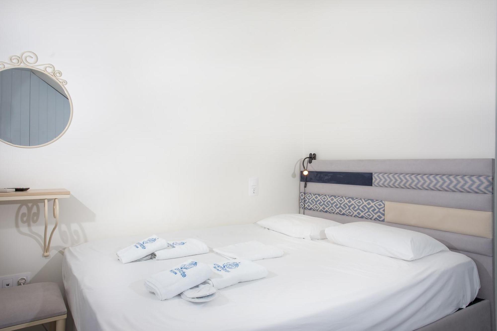 Amphitrite Apartments Skyros Ngoại thất bức ảnh